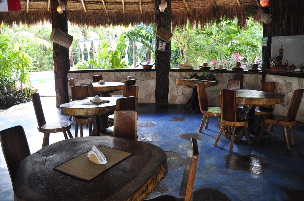 Green Tulum Cabanas & Gardens Restoran gambar