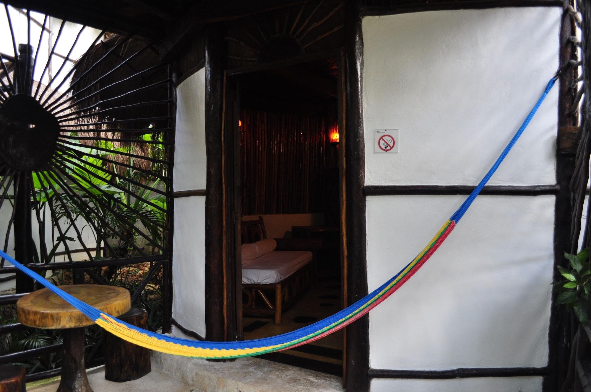 Green Tulum Cabanas & Gardens Bilik gambar